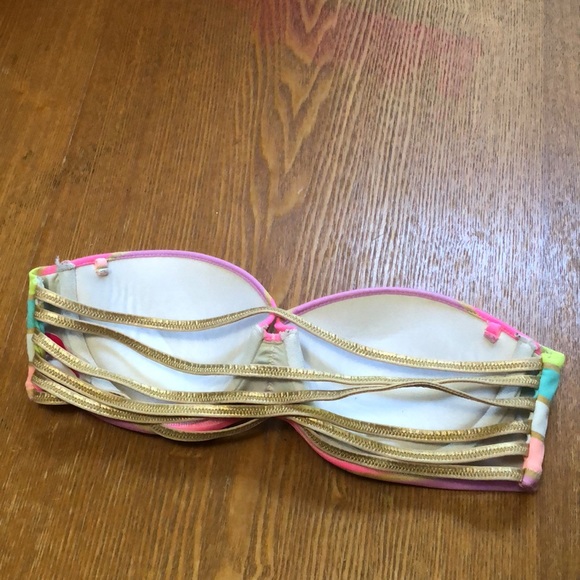 Bathing suit top - Picture 2 of 3